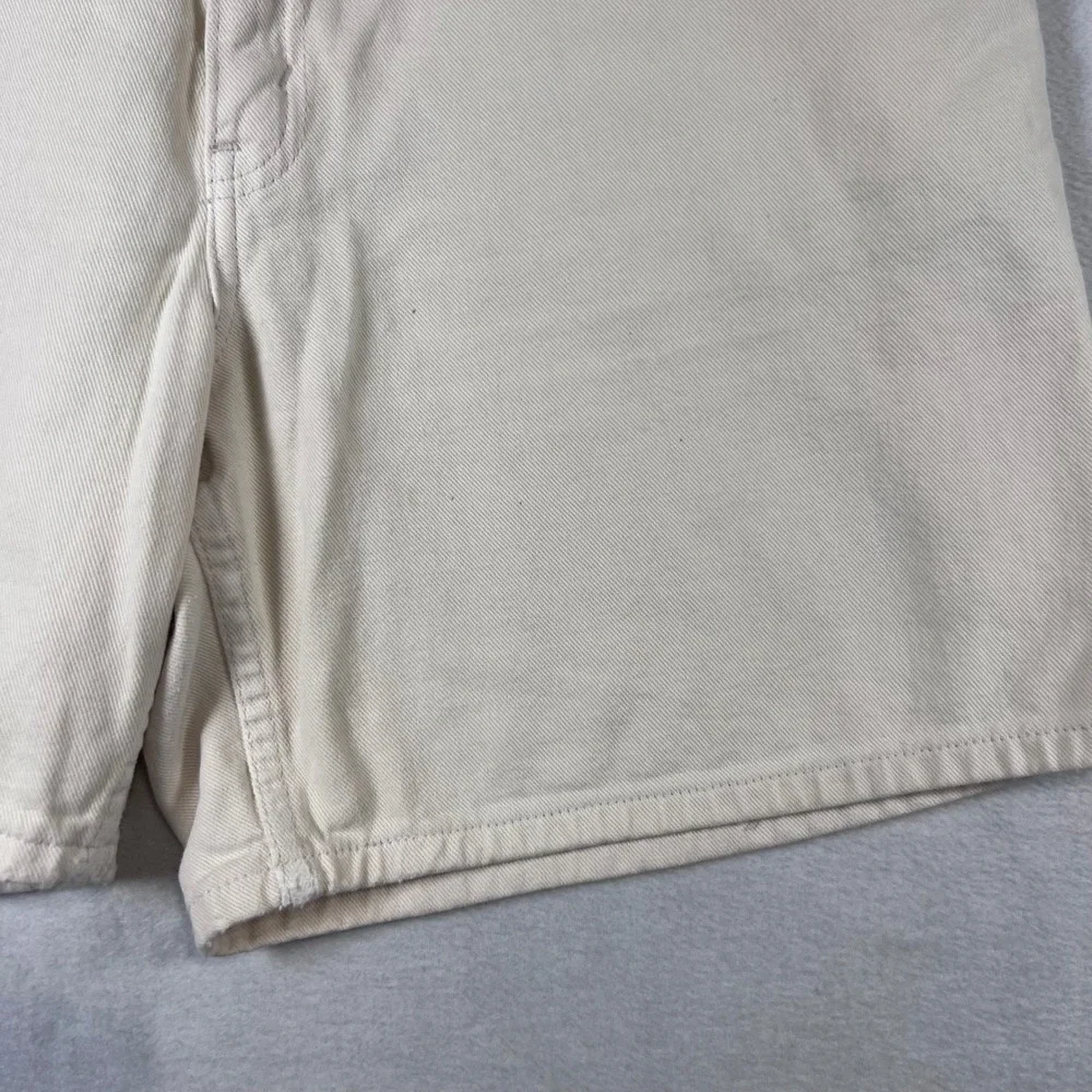 Vintage Levis 550 High Waisted Denim Shorts Cream Off White Womens Size 14 31w